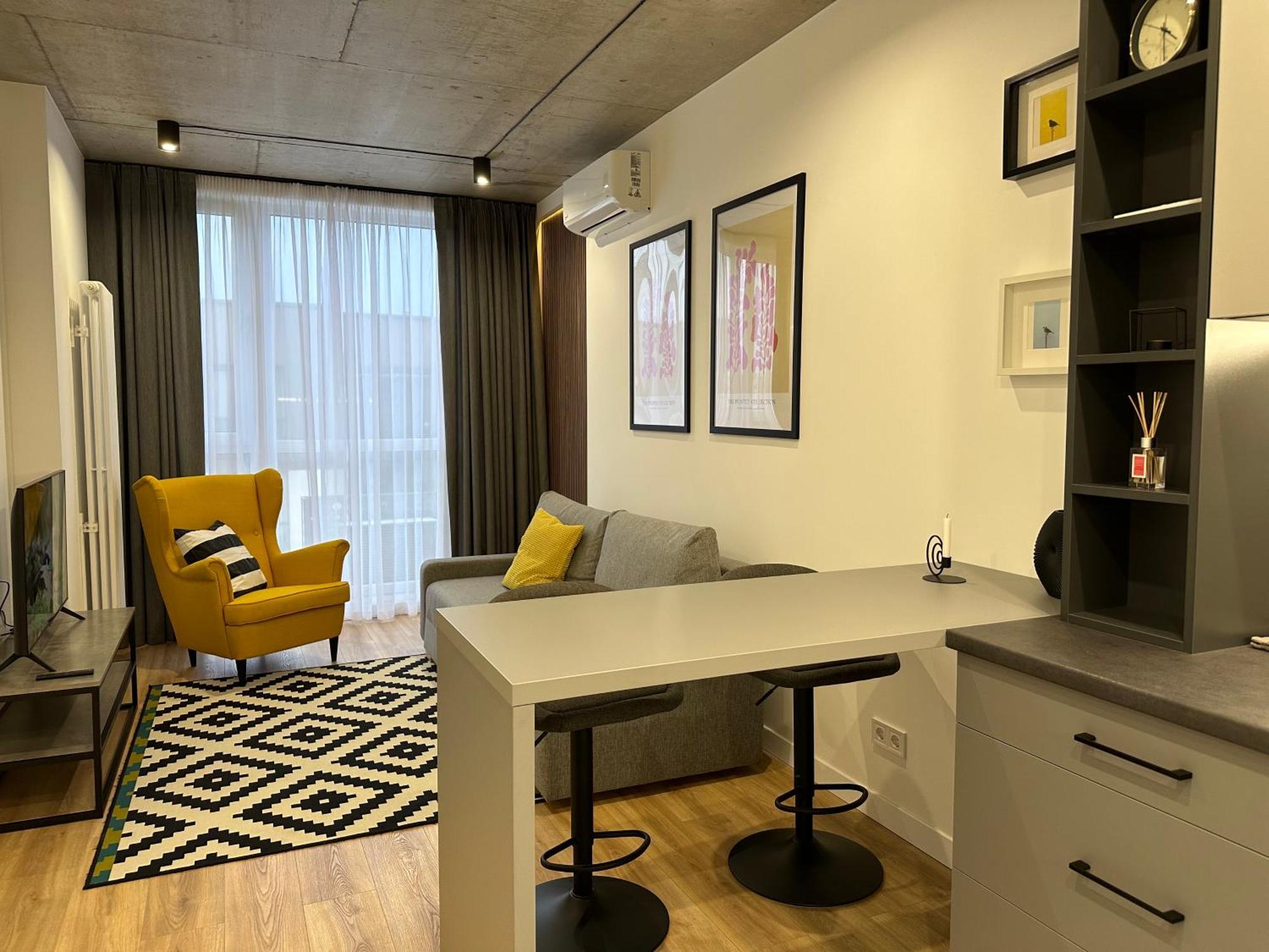 Avalon On Lypynskogo Street Apartment Lviv Bagian luar foto