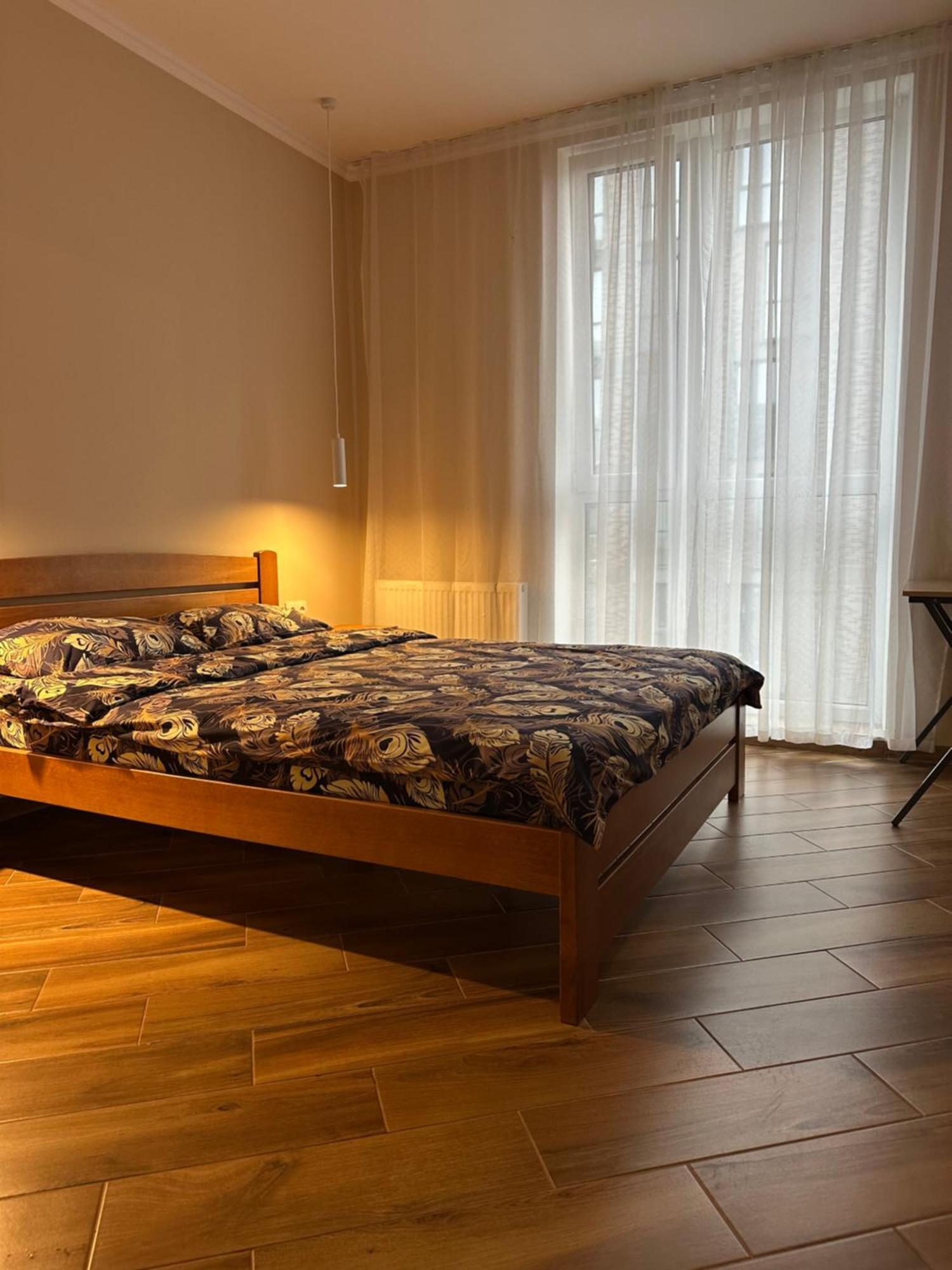 Avalon On Lypynskogo Street Apartment Lviv Bagian luar foto