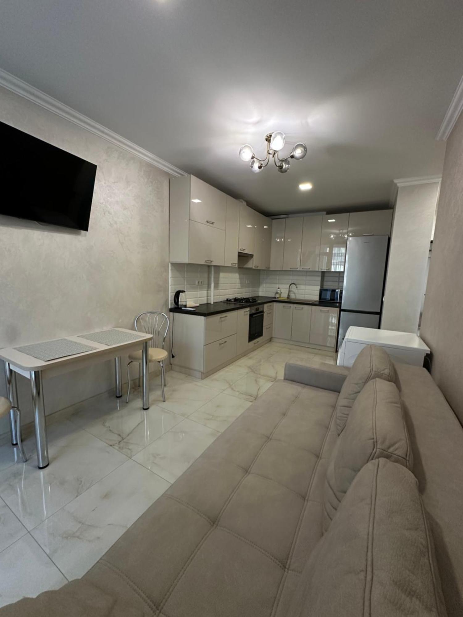 Avalon On Lypynskogo Street Apartment Lviv Bagian luar foto